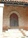 Puerta de la pequeña iglesia de Almiruete