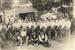 Fiestas de San Juan en Ozaeta.Foto tomada entre los años 1920 y 1930.Los ciclistas estan dispuestos